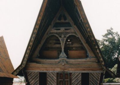 Sumatra 1999, Siallagan, Rumah adat