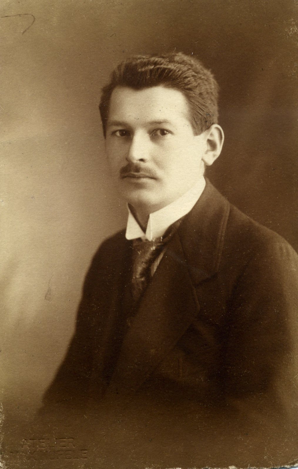 Gustav Diehl, Bruder von Albert