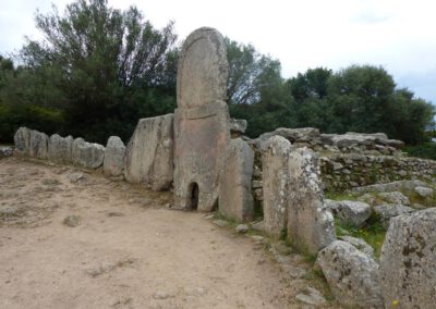 Sardinien 2023: Arzachena, Tomba di giganti Codda Vecchju