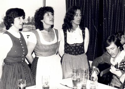 Laurenzer Dreigesang, 14.03.1981, Anni, Karin und ich (Gesang), Wolfgang (Gitarre)