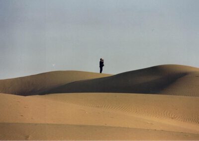 Rajasthan 2001, Wüste Thar, Sanddünen von Khuri mit Peter